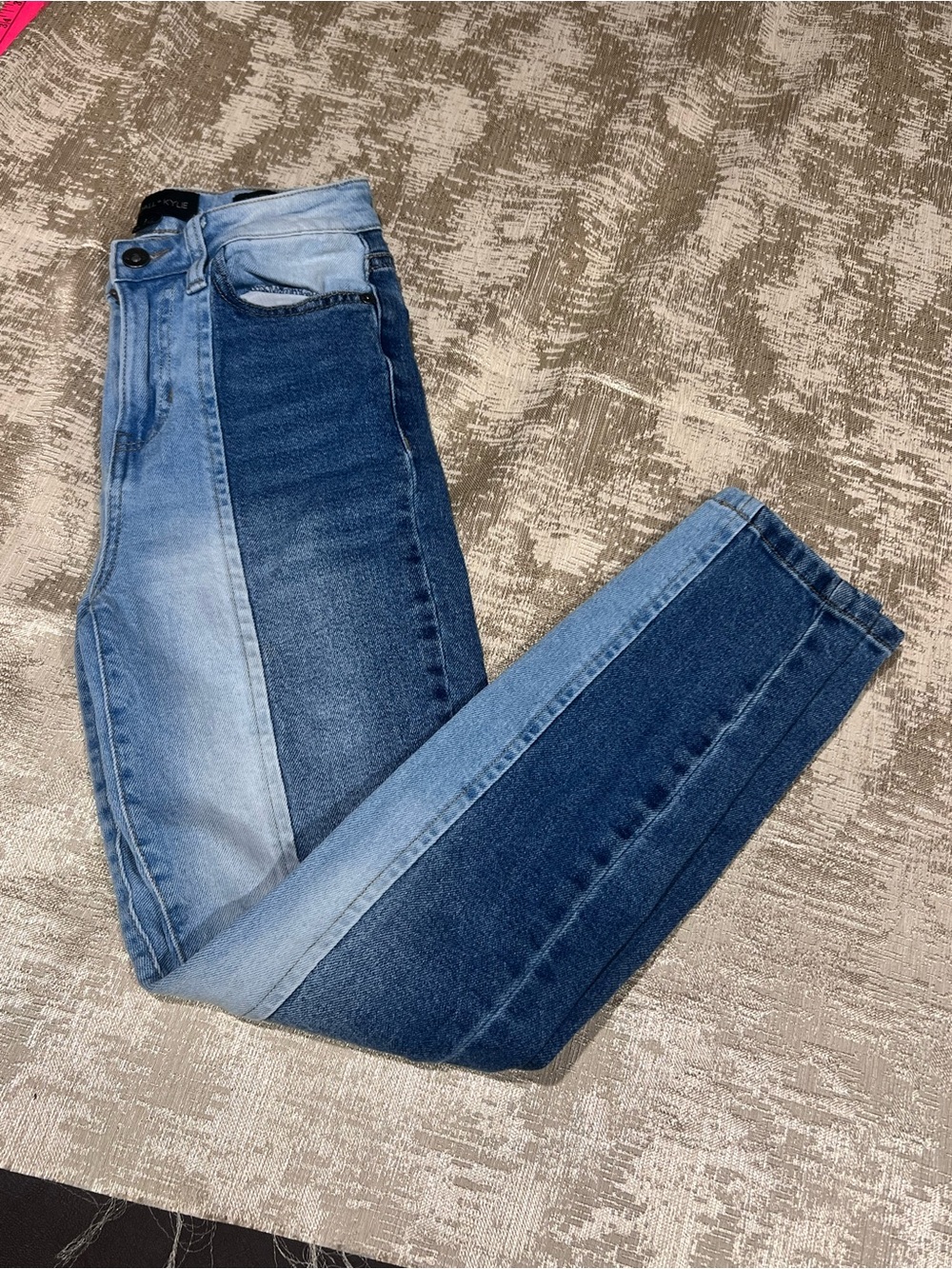 Kendall + Kylie Ultra Baby Skinny Jeans in blue & navy with faded wash